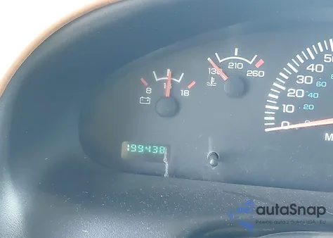 2000 Dodge Ram Van 1500 Conversion z USA, uszkodzony, nr VIN 2B6HB11Z8YK145656